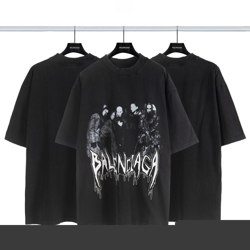 Ba*len*cia*ga t-shirts